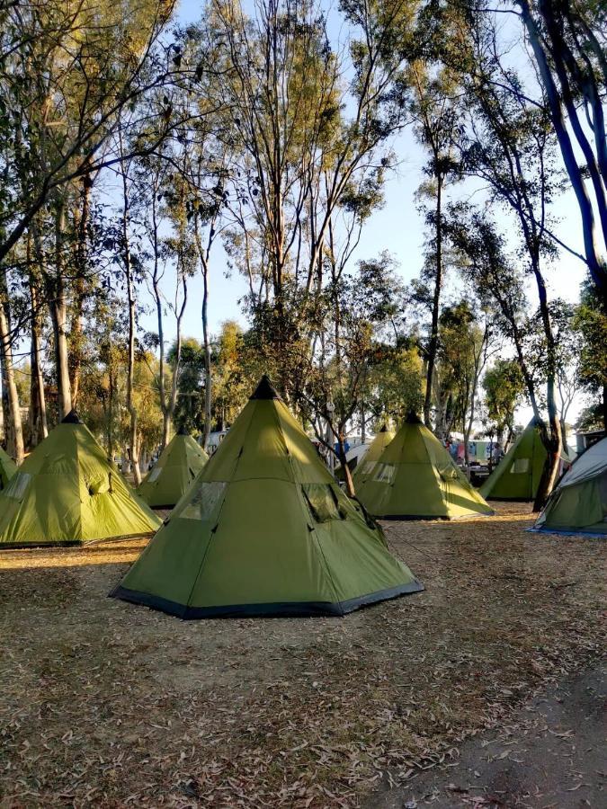 Camping Drepanos Hotel อีกูเมนิทซา ภายนอก รูปภาพ