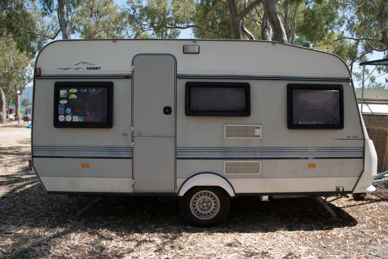 Camping Drepanos อีกูเมนิทซา ภายนอก รูปภาพ